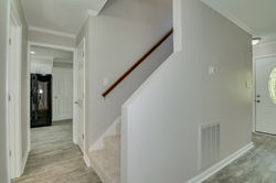 MarketHouse -25