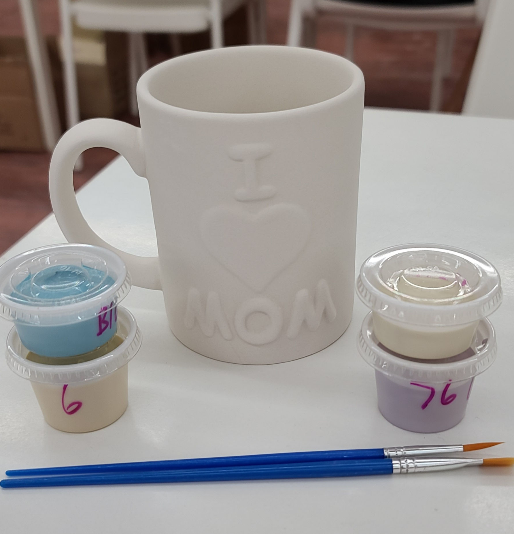 I love Mom Mug Pottery to Go Kit
