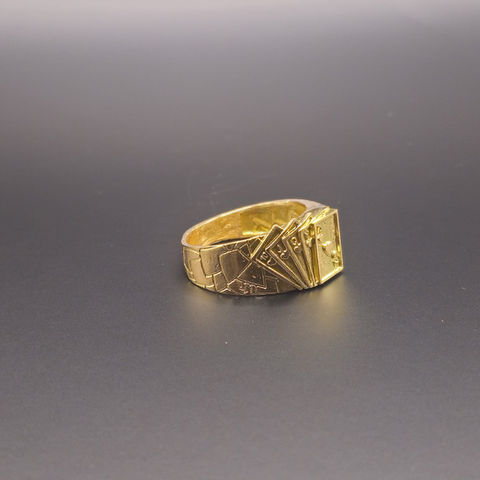 The lucky ring