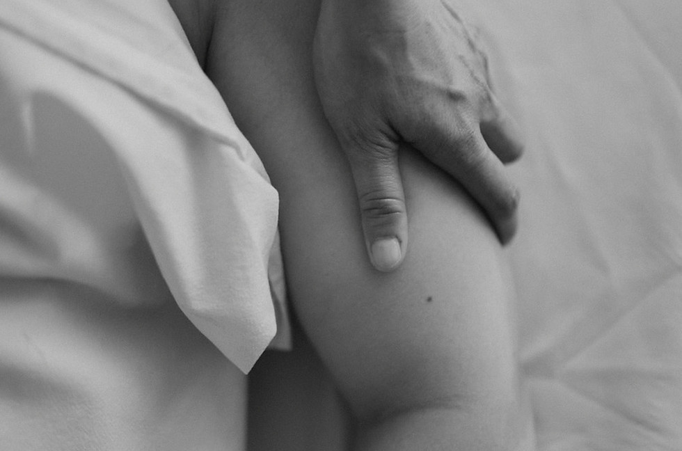 Massage am Oberarm als Teil vom YUJ Angebot