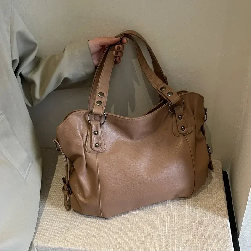 Thumbnail: Harper Soft Leather Tote