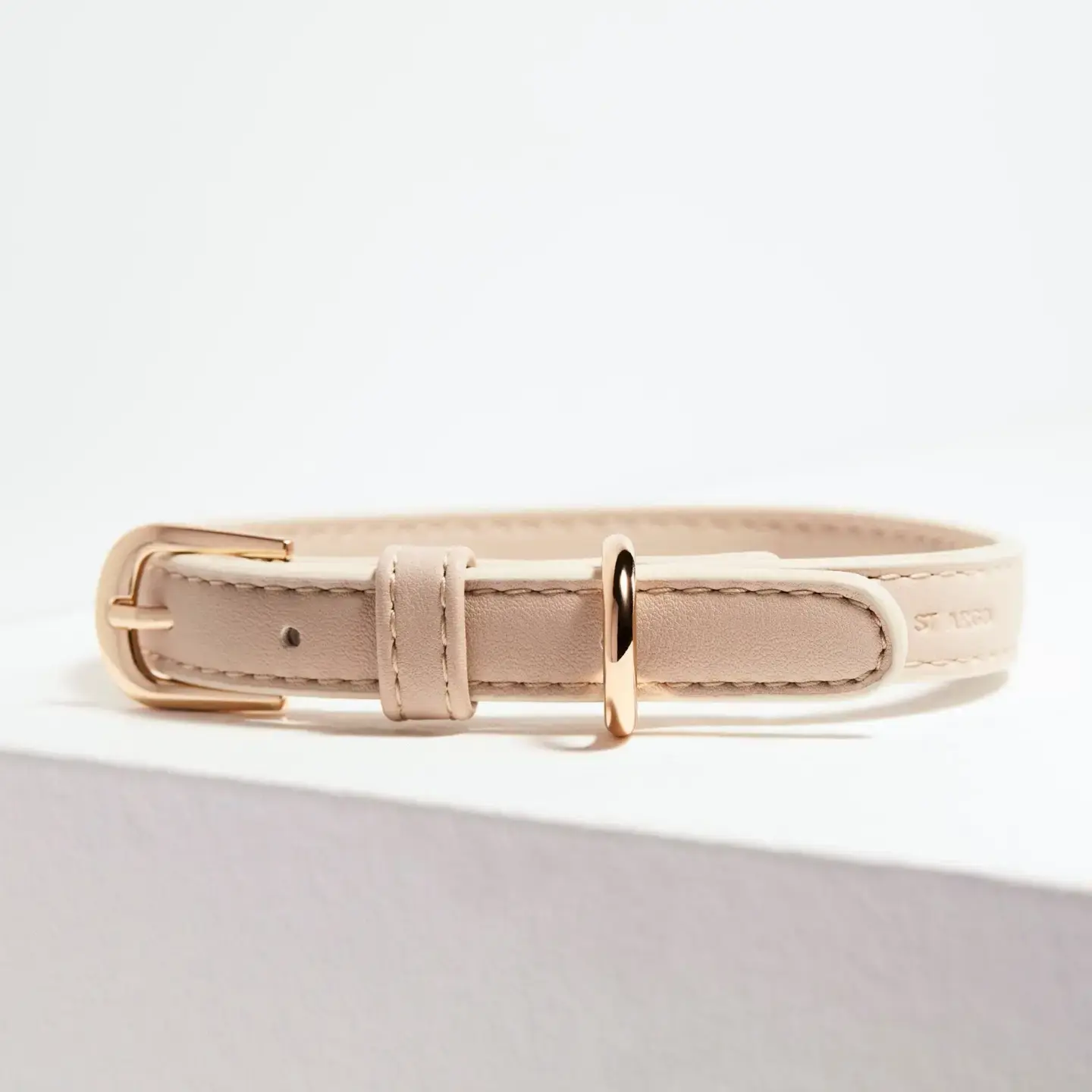ST ARGO Collar in Taupe
