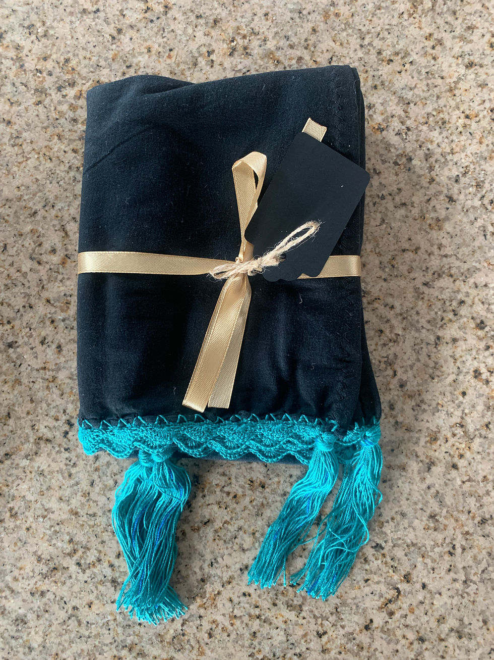 Thumbnail: Kingdom Scarves