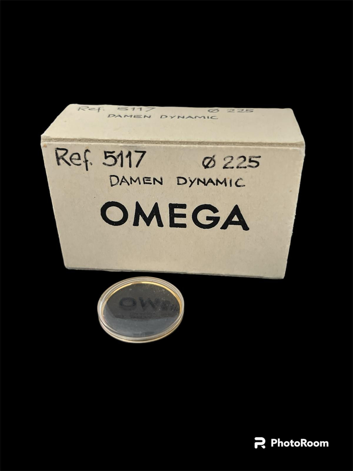Verre plexiglas Omega dynamic ref.5117