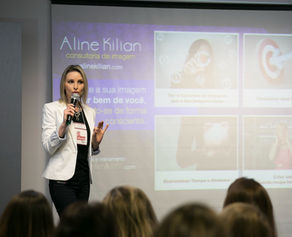 Aline Kilian Consultora de Imagem