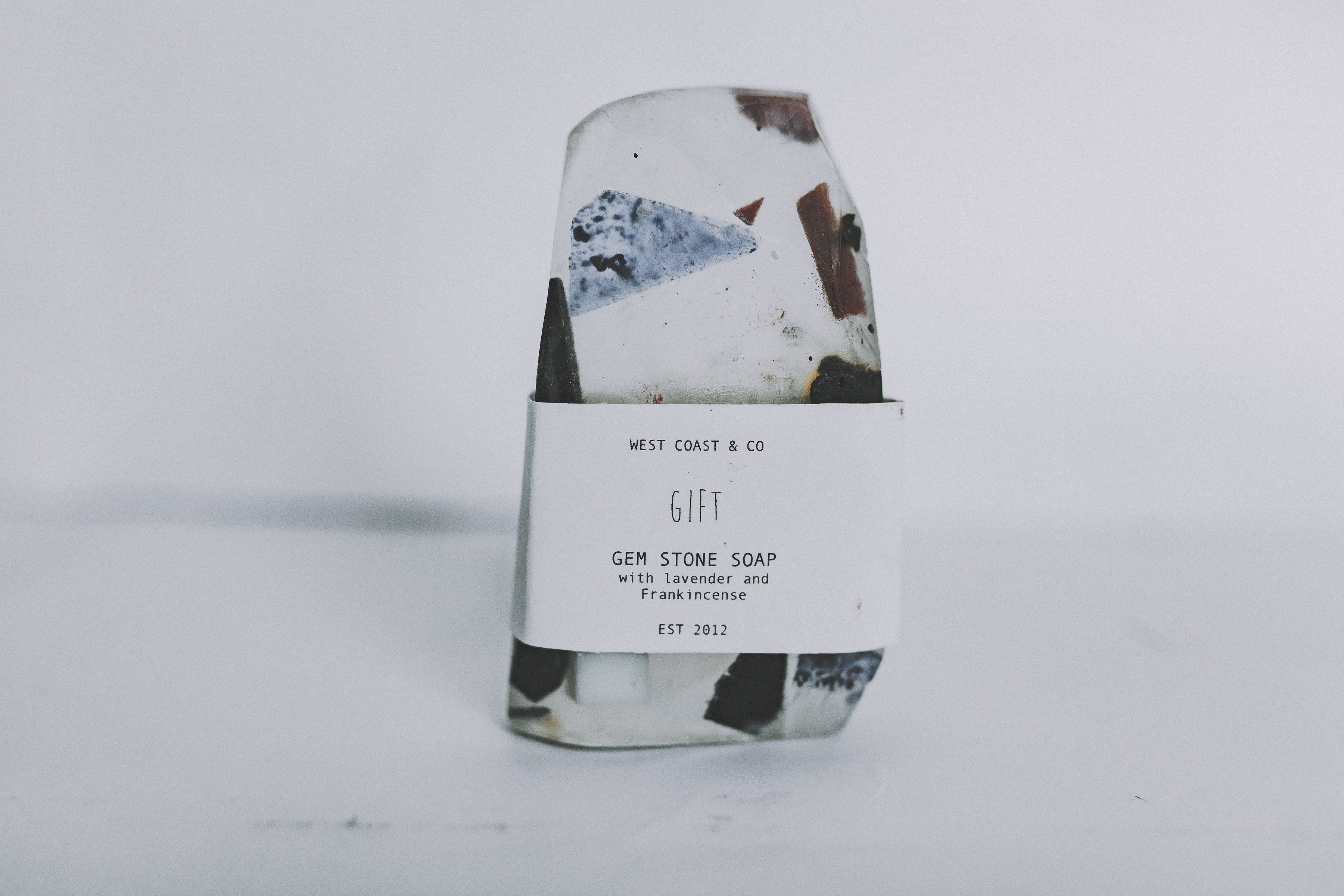 GIFT / Gem Stone Soap