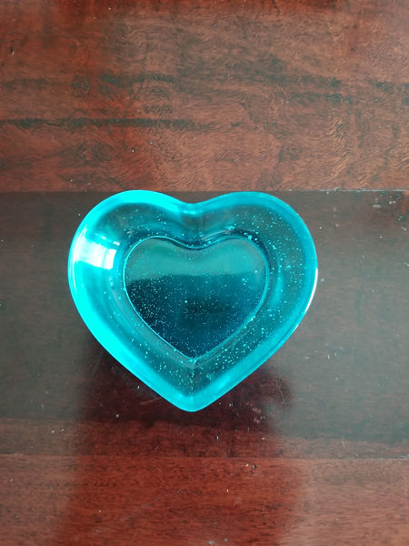 All Heart | 2" heart bowl for jewelry, coins, or a watcher color water dish | resin | resin crafts | heart | heart bowl | all hearts