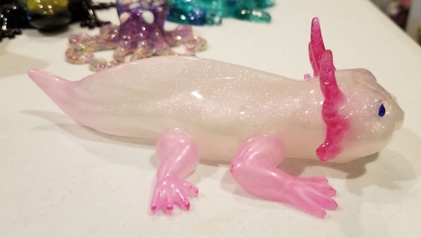 Axolotl | 6" resin axolotl in pink and white with blue eyes | resin | resin art | resin craft | resin artist | resin crafter | axolotl | axolotl love | axolotl decor