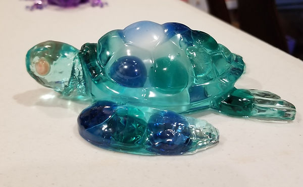 Turtle nightlight | 6" turtle nigh| resin art | resin | resin craft | resin artist | resin crafter | turtle | turtle love | turtle decor