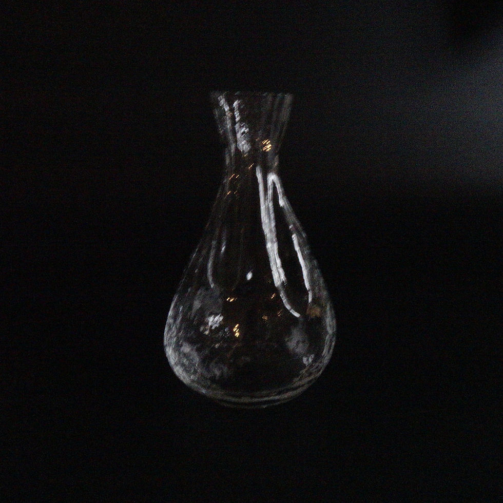 縮圖：Vintage SEA handmade crystal decanter from Sweden mid-century