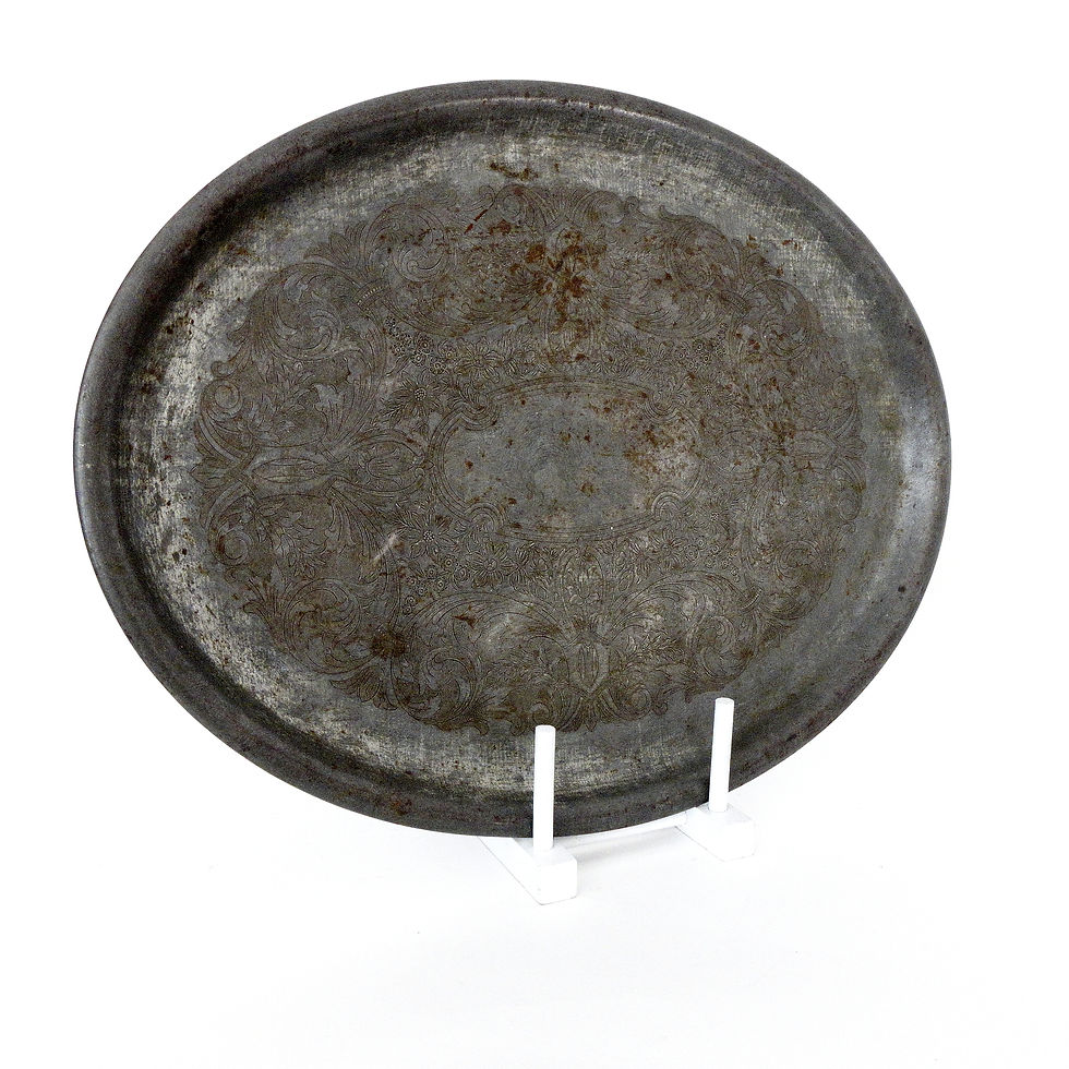 サムネイル： Antique Oval metal Tray with etched engravings from Sweden early 1900s
