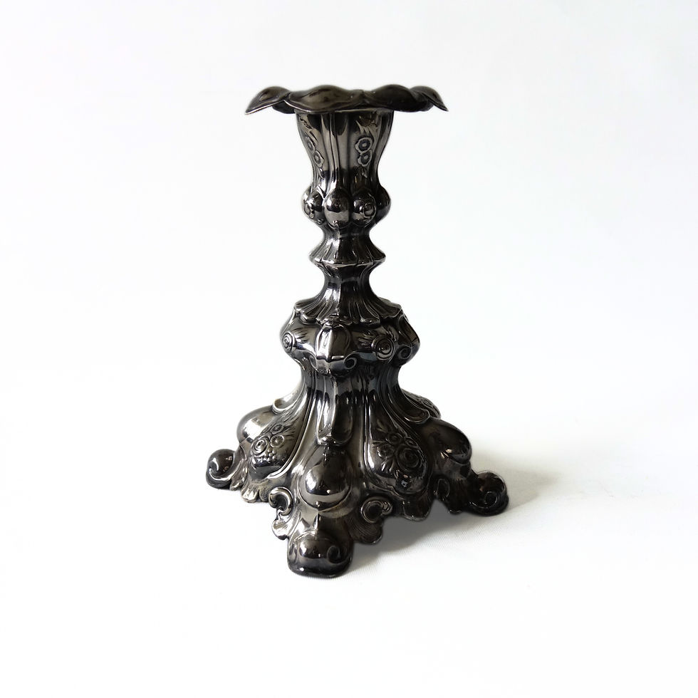縮圖：Antique Baroque Style Silver Plated pair Candle Holders from TROLLHÄTTAN Sweden
