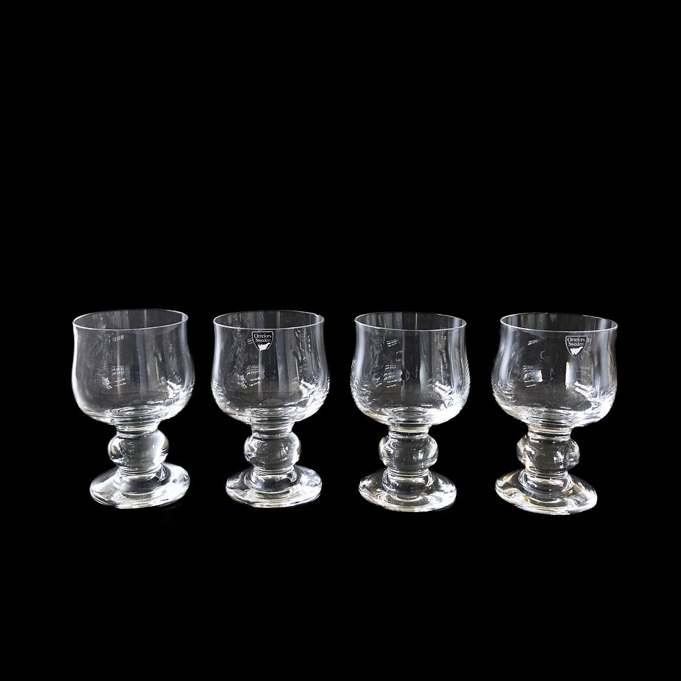 縮圖：Vintage ORREFORS beer glasses, designed by Gunnar Cyrén (1931-2013) from Sweden.