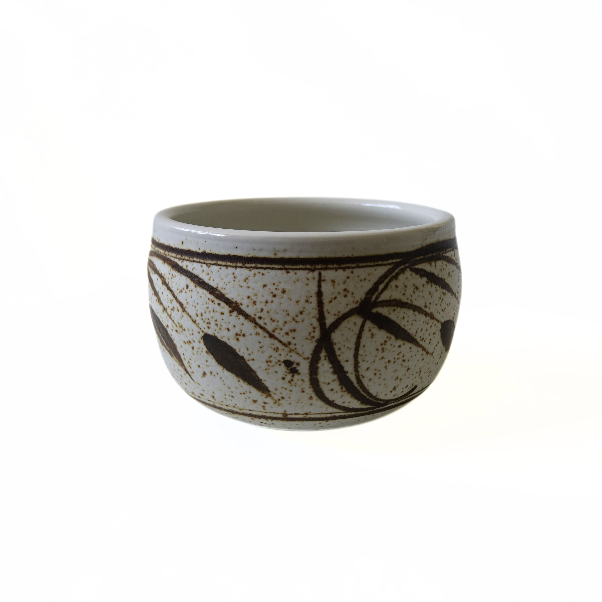 Vintage Handmade Ceramic bowl by Jussis Keramik Åland. Finland mid-century