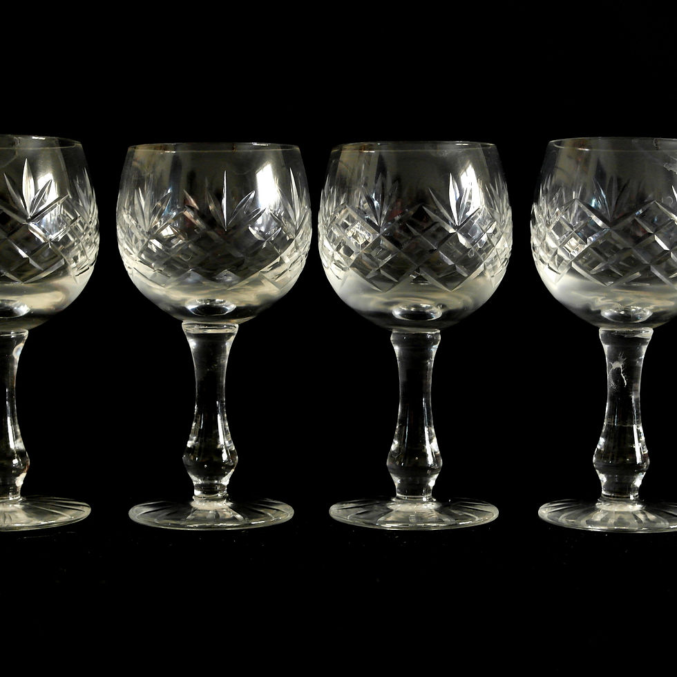 サムネイル： A lovely set of heavy snaps glasses with an "iced" look from Sweden mid-century