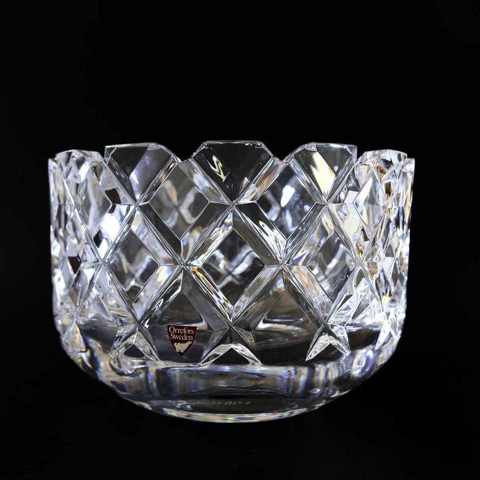Thumbnail: Vintage ORREFORS large crystal diamond cut bowl 3834 from Sweden