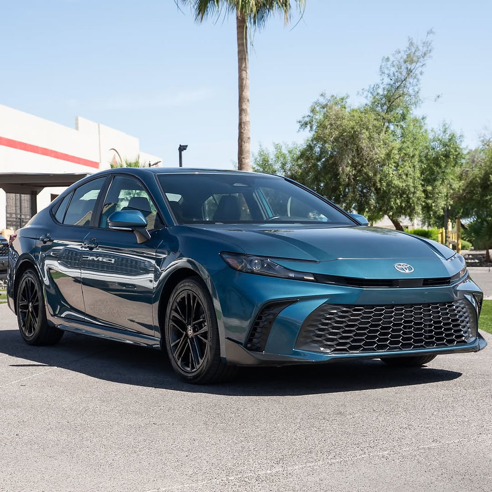 Thumbnail: 2025 Toyota Camry SE Hybrid
