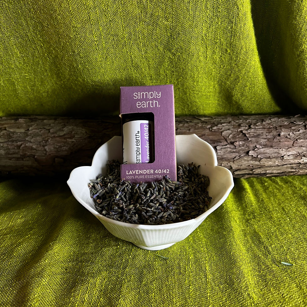 Best Essential Oils: Lavender 40/42