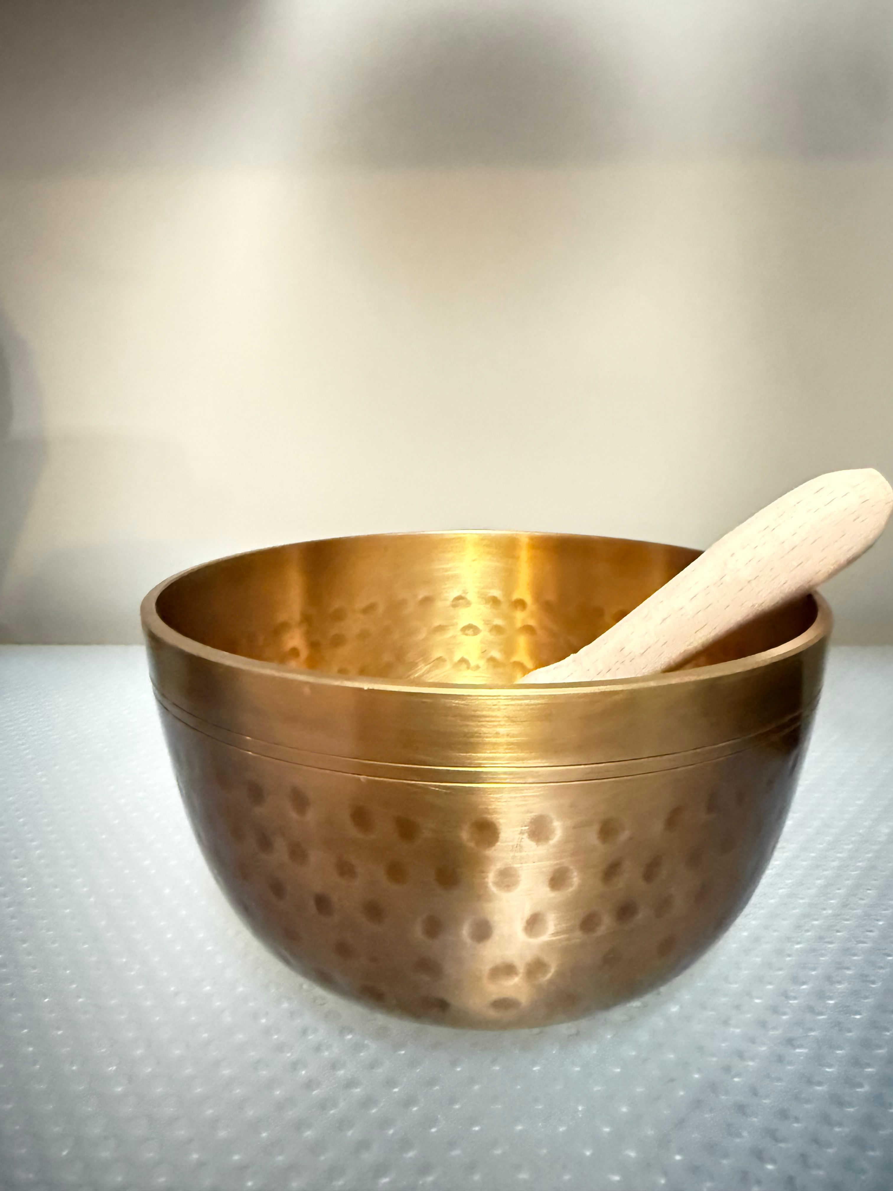 Hammer Style Cast Singing Bowl