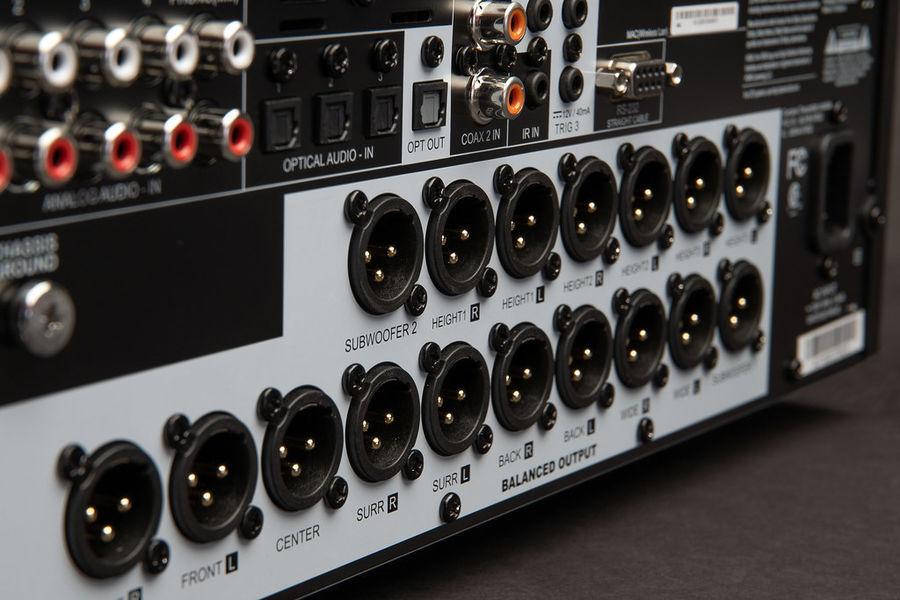 Miniature : ANTHEM AVM 70 - 8K Préamplis home-cinéma