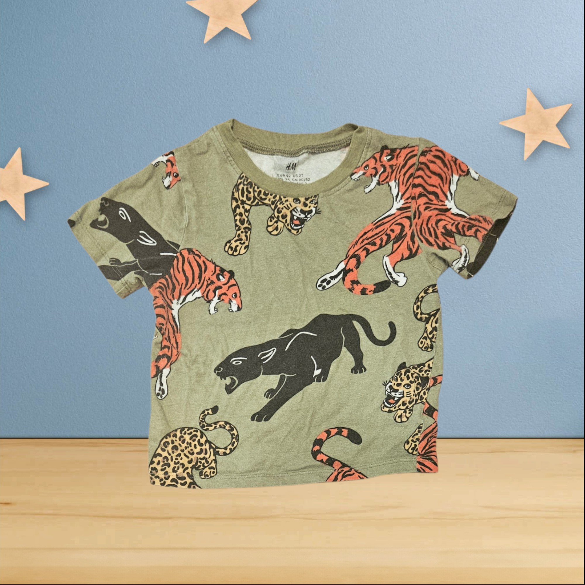 18 - 24 mois - H&M - t-shirt kaki avec félins