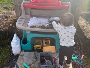 Spring-time Fun: Mud Kitchens!