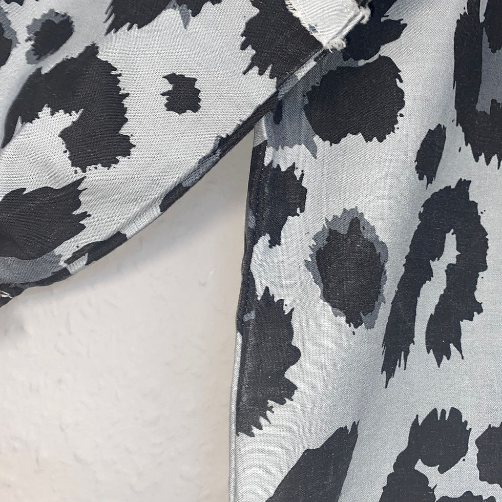 Miniature : Blouse d'écolier Grise à Motif Noir