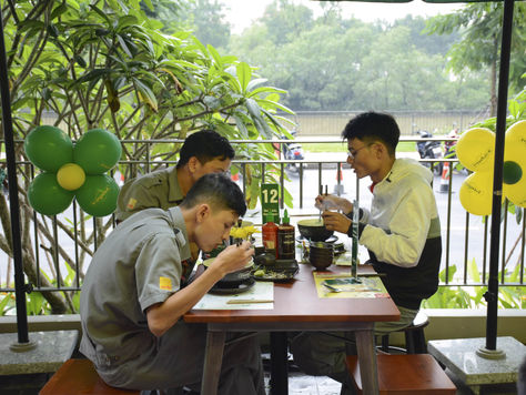Tô Phở Ngon Ngày Mưa – Ấm Lòng, Trọn Vị