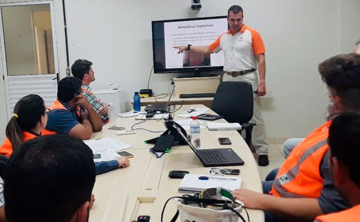 Proteção em áreas de risco de pó combustível