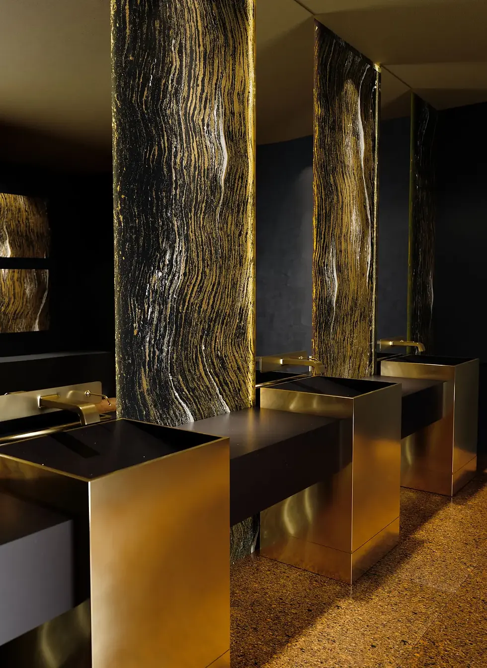 Thumbnail: Golden Dragon | Luxury Series