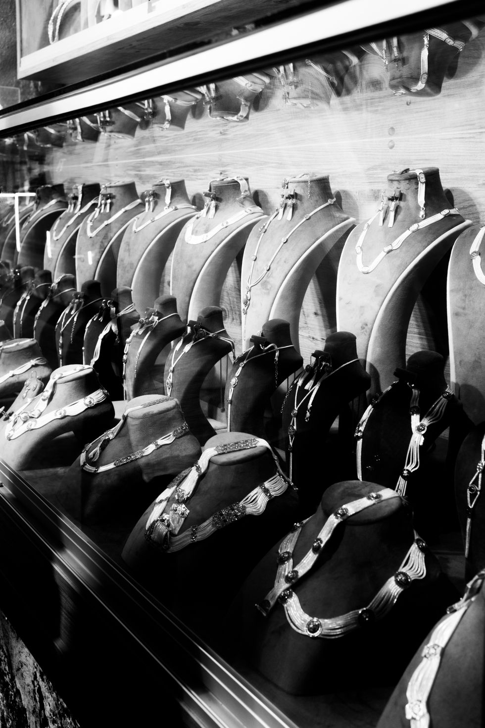 A Midyat filigree master working with fine silver wires in his workshop