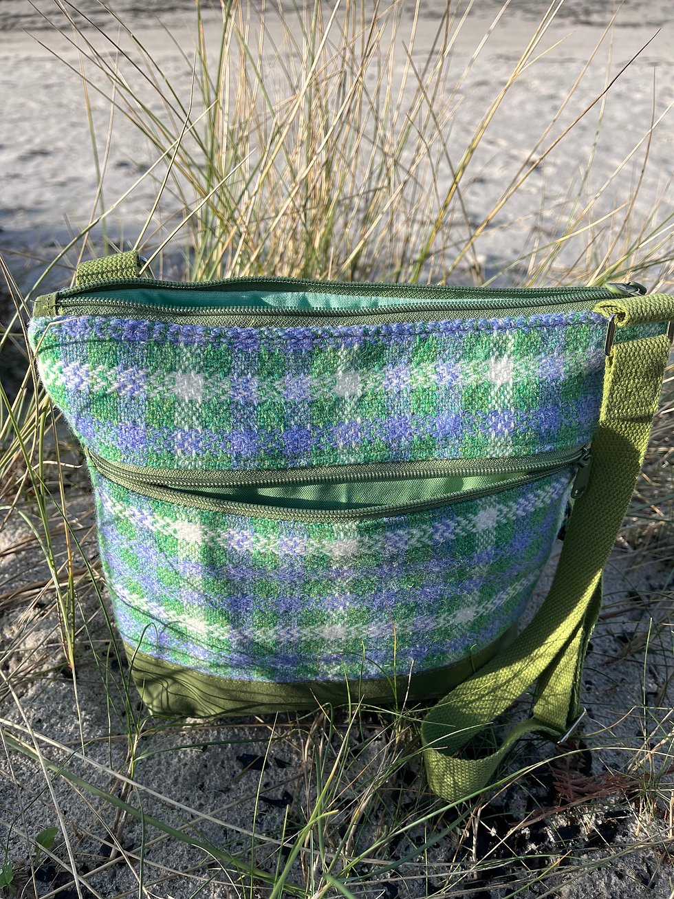 Thumbnail: Agapanthus Crossbody Bag