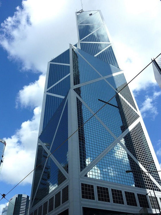 Bank-of-China-Tower-Hong-Kong-Mk2010-Wikimedia-Commons.jpg
