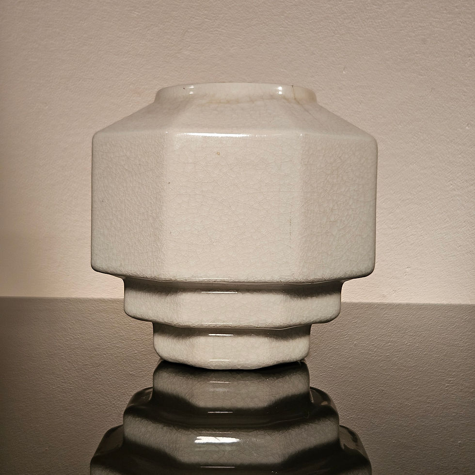 Thumbnail: Belgian Art Deco vase by Charles Catteau for Boch Frères