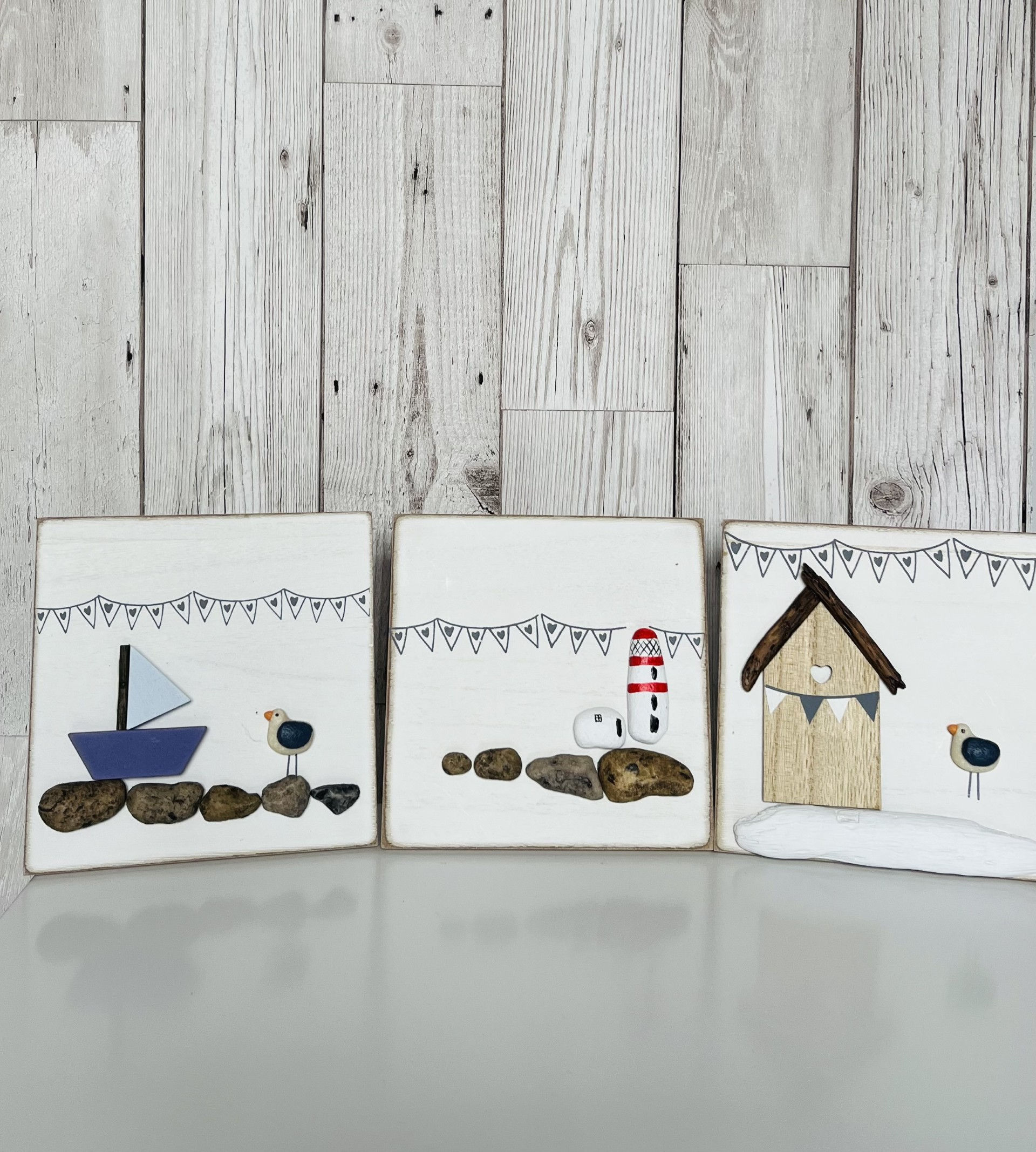 Set of 3 Seaside Pebble  Plaques