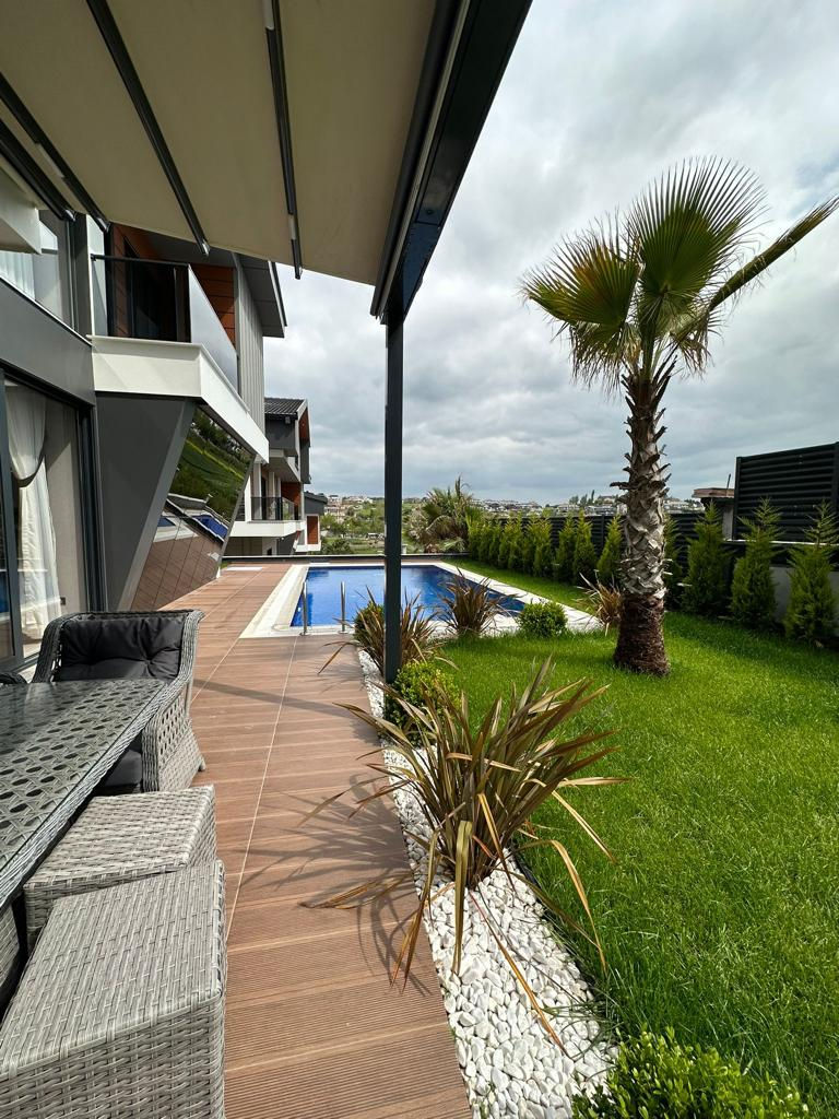 MAVERA VILLA (20).jpeg