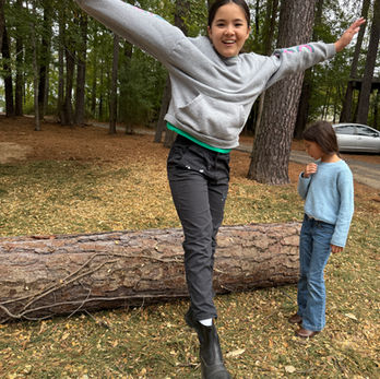 girl spreading her arm