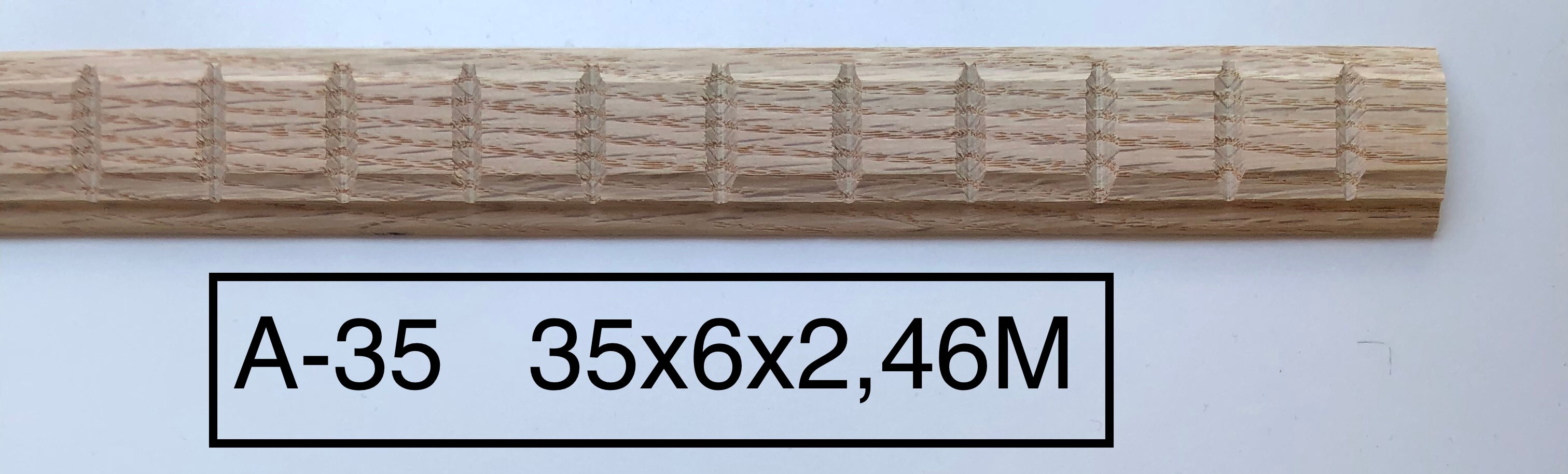 פס קישוט A-35 אלון
