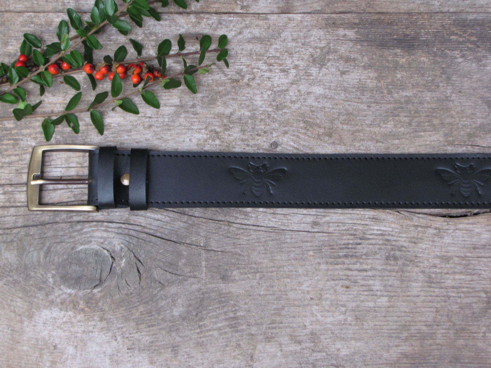 Öv méhecskékkel, 4 cm