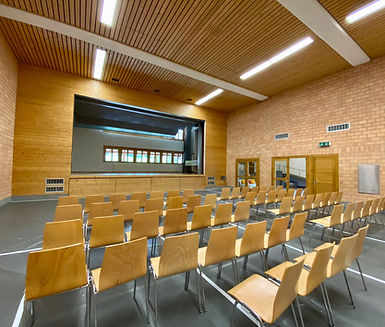 Mehrzweckhalle