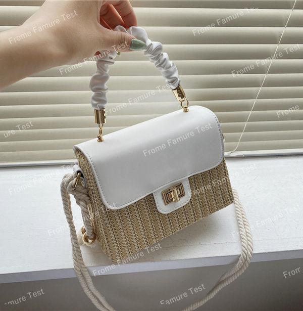 サムネイル： レディース 夏 バッグ　草編みバッグ　ショルダーバッグ　手提げバッグ　ハンドバッグ　麦わら　おしゃれ