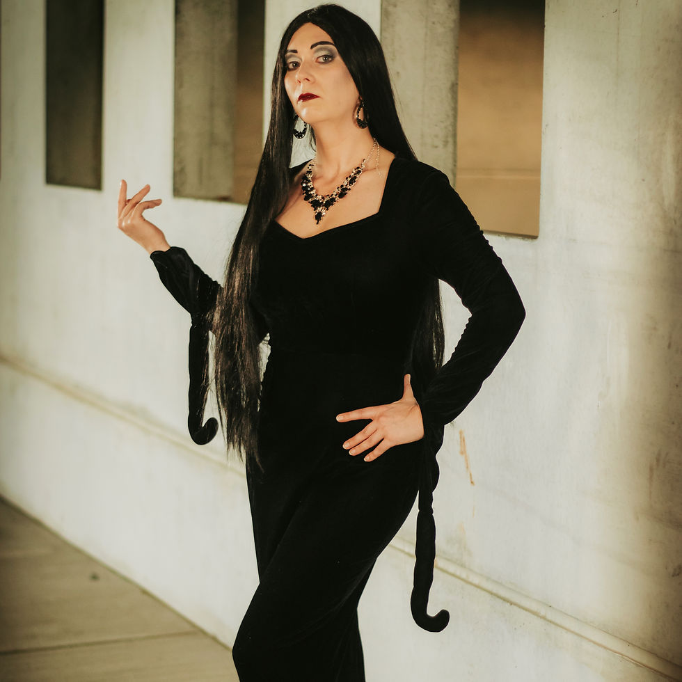 Thumbnail: Morticia