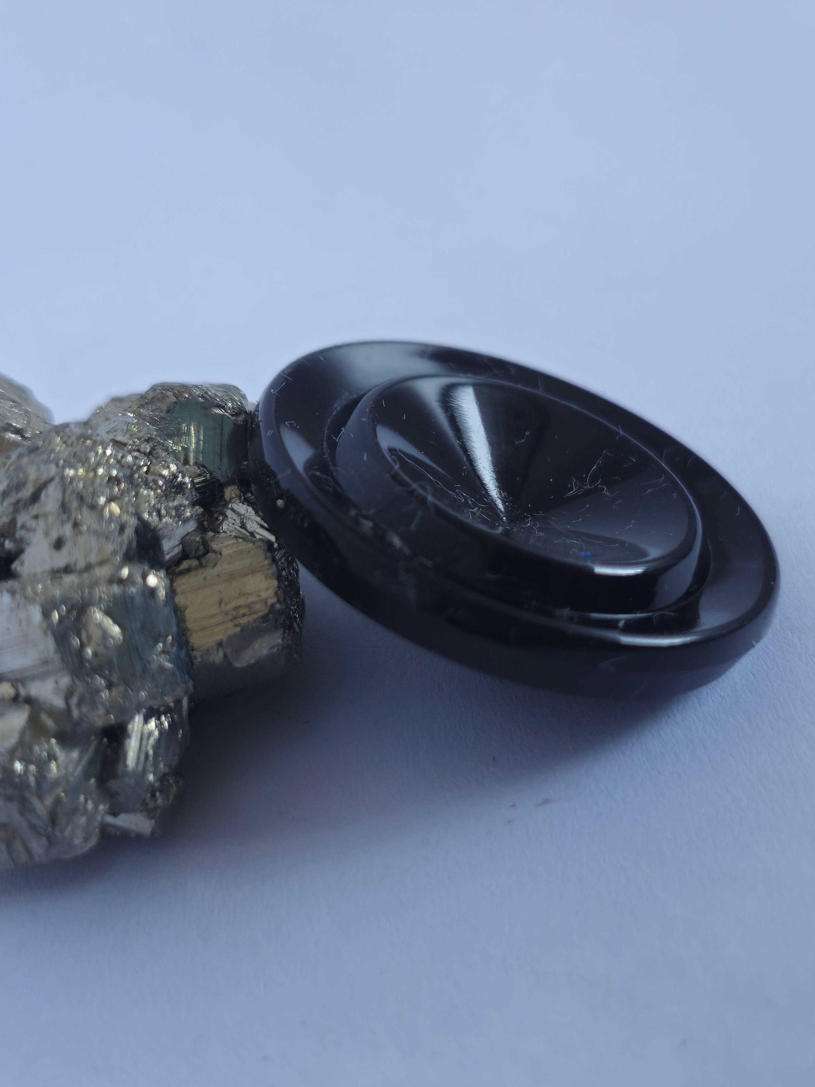 Botão Lente Encantada Preto