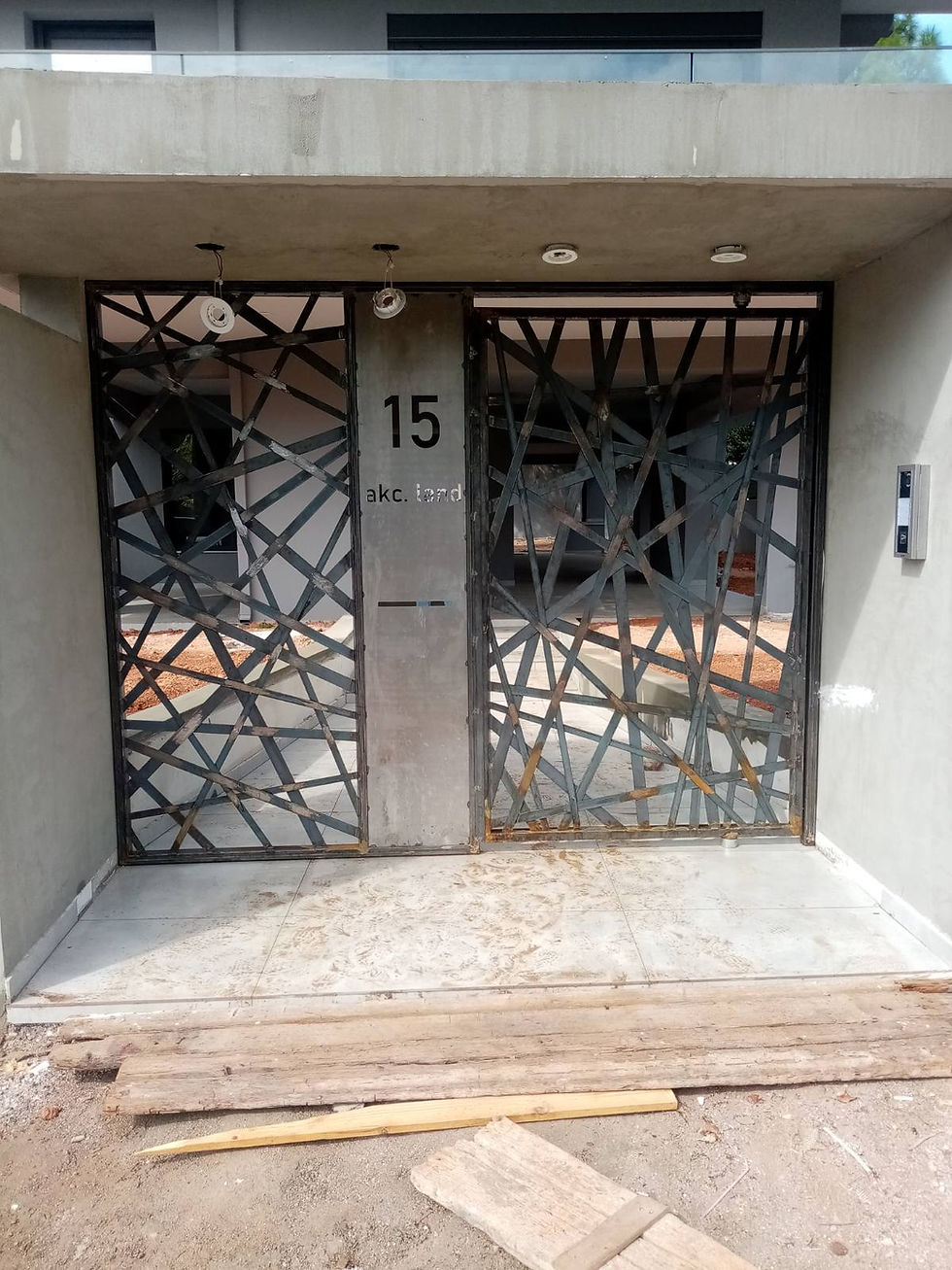 IMG-ef8e07ba37fc481b75b7fc02b4a12dd6-V