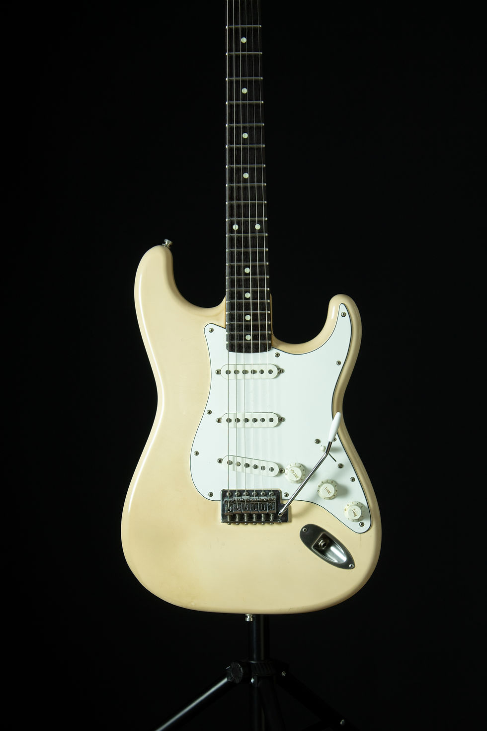 Guitarra Fender Stratocaster Standard Japan