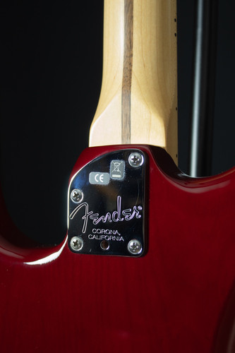 Guitarra Fender Stratocaster American Deluxe | The Gear