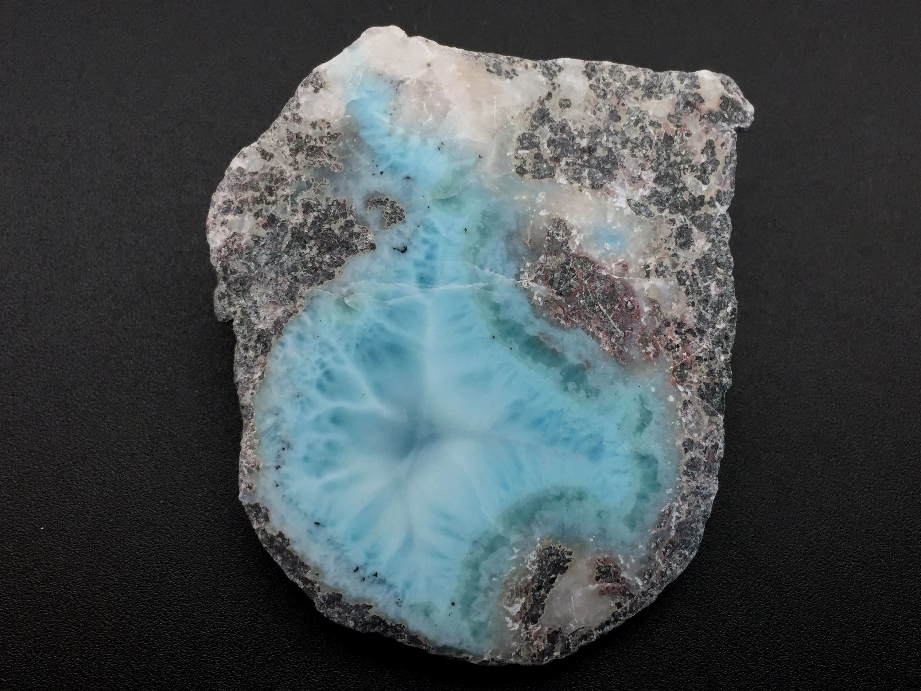 larimar.webp