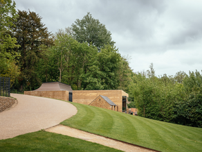 Rammed Earth瑜伽工作室 | Invisible Studio