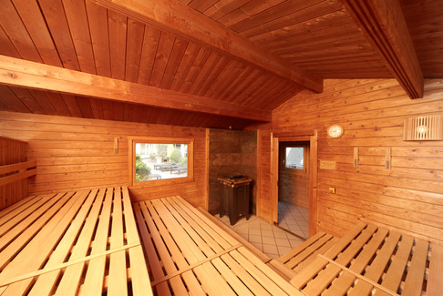 Schwimmerbecken im Agrippabad in Köln