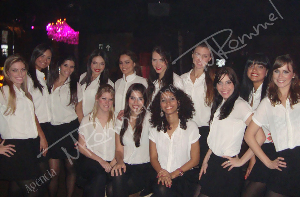 Atendentes de Camarotes- Club A SP